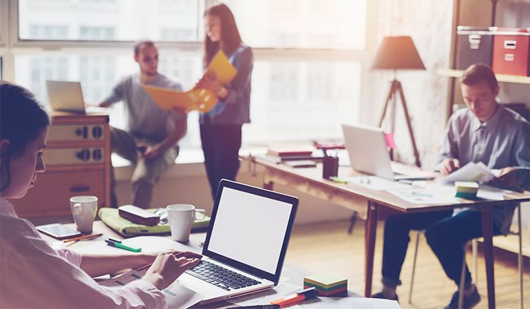 Fonksiyonel Masa ve Depolama Çözümleri